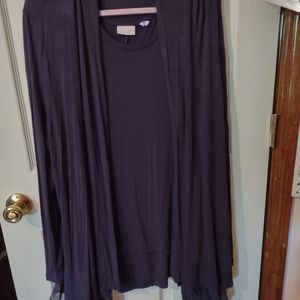 Logo by Lori Goldstein twinset